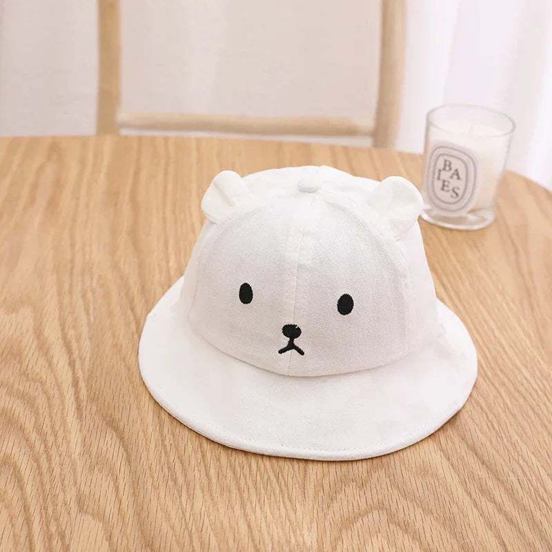Baby cotton bucket hat with cute bear design - sun protection for 3-18 months - white - kids hats